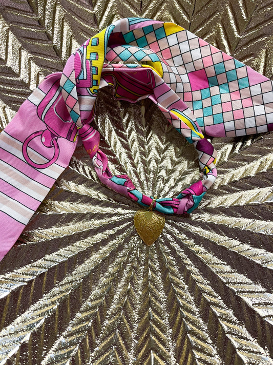 Pretty in Purples Scarf Necklace