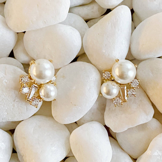 Estate Pearl & Shine Stud Earrings